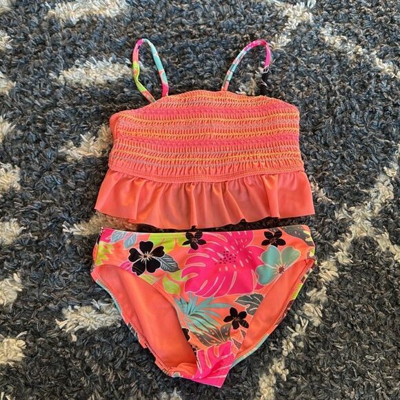 Bundle of 3 Girls Bathing Suits - Picture 9 of 14